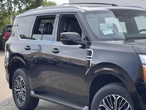 2025 Nissan Armada Platinum