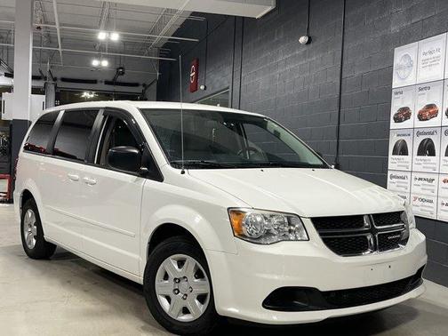 Stone White Clearcoat 2012 Dodge Grand Caravan SE/AVP