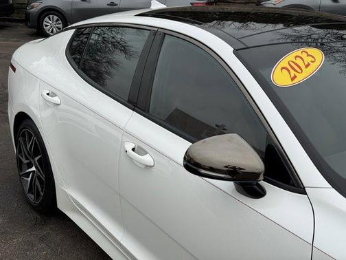 2023 Kia Stinger GT-Line