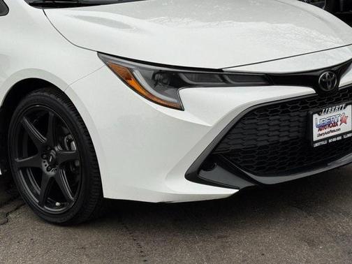 2021 Toyota Corolla Hatchback SE