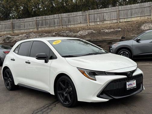 2021 Toyota Corolla Hatchback SE