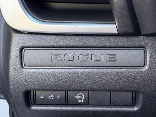 2025 Nissan Rogue S
