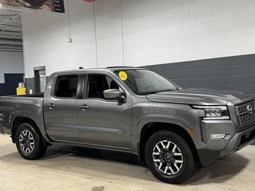 2024 Nissan Frontier SL