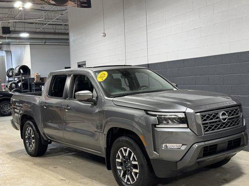 2024 Nissan Frontier SL