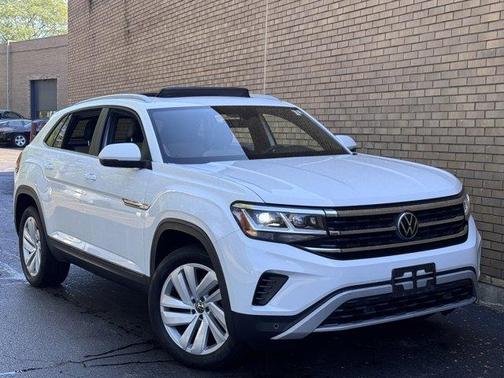 2022 Volkswagen Atlas Cross Sport 3.6L V6 SE w/Technology