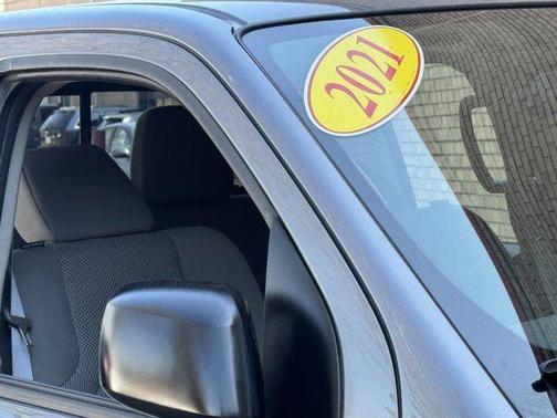 2021 Nissan Frontier SV