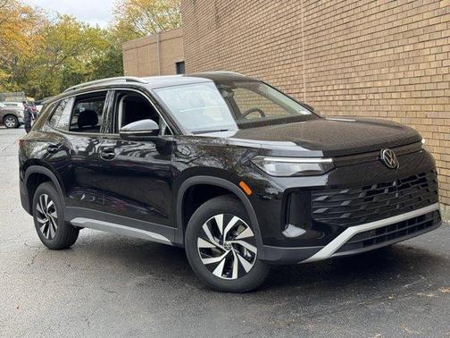 2025 Volkswagen Tiguan 2.0T S