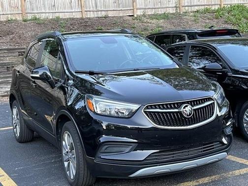 Photo 2 of 10 of 2018 Buick Encore Preferred