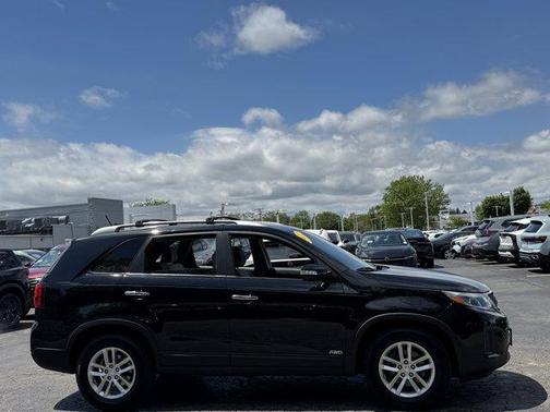 Ebony Black 2014 Kia Sorento LX