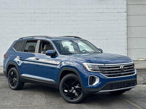 2025 Volkswagen Atlas 2.0T SE