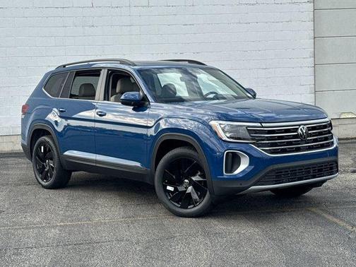 2025 Volkswagen Atlas 2.0T SE