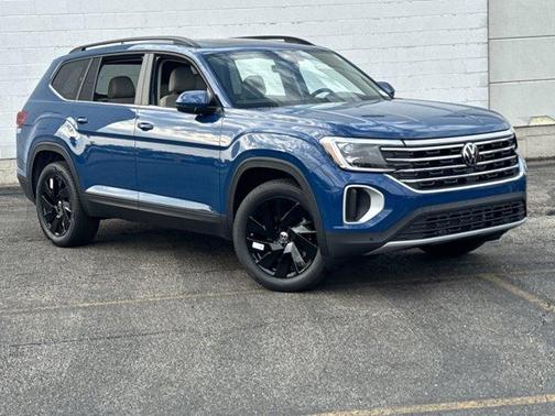 2025 Volkswagen Atlas 2.0T SE