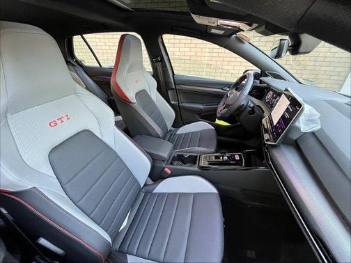 Mythos Black Metallic 2026 Volkswagen Golf GTI 2.0T SE