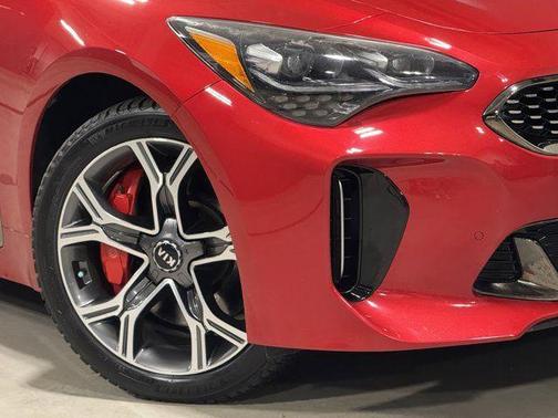 2018 Kia Stinger GT2