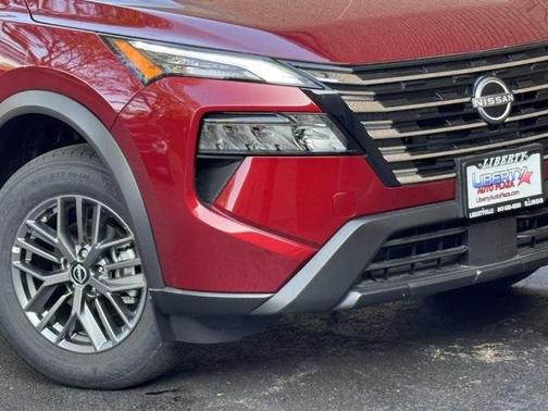 2025 Nissan Rogue S