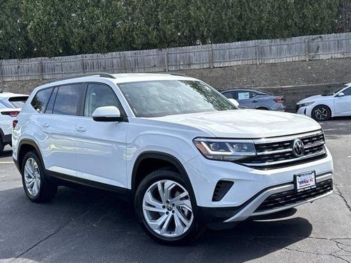 2022 Volkswagen Atlas 3.6L SE w/Technology
