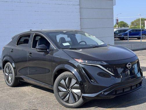 2025 Nissan ARIYA PLATINUM+