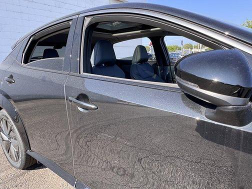 2025 Nissan ARIYA PLATINUM+