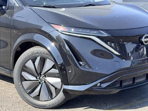 2025 Nissan ARIYA PLATINUM+