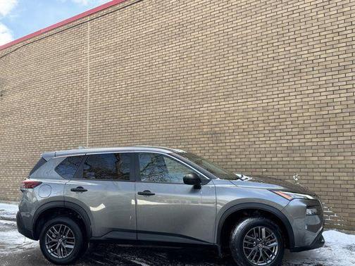 2021 Nissan Rogue S