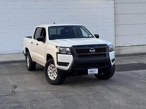 2025 Nissan Frontier S