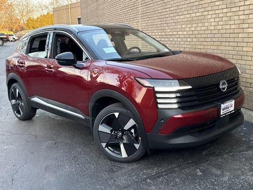 2025 Nissan Kicks SR