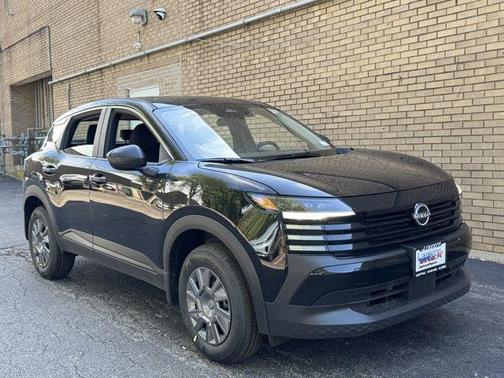 Super Black 2026 Nissan Kicks S