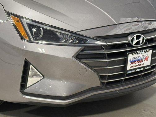 Metal 2020 Hyundai ELANTRA SEL