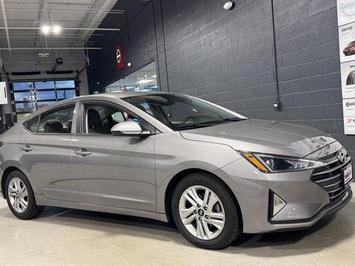 Metal 2020 Hyundai ELANTRA SEL