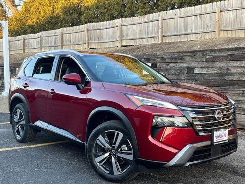 2025 Nissan Rogue SL