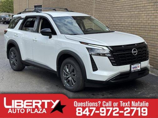 Everest White P 2026 Nissan Pathfinder SV