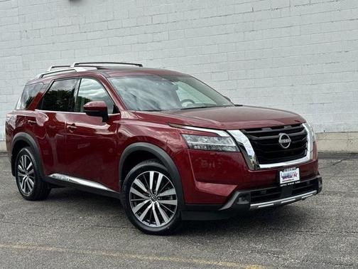 2022 Nissan Pathfinder Platinum
