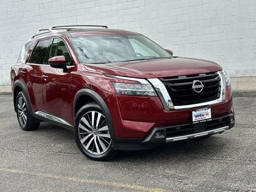 2022 Nissan Pathfinder Platinum