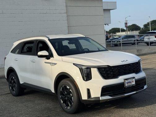 Glacial White Pearl 2026 Kia Sorento S