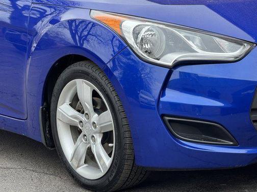 2012 Hyundai Veloster Base