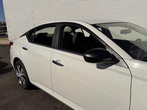 2025 Nissan Altima S