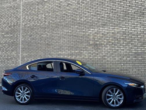 2021 Mazda Mazda3 FWD w/Select Package