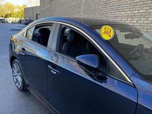 2021 Mazda Mazda3 FWD w/Select Package