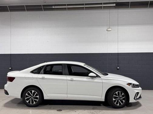 2025 Volkswagen Jetta 1.5T S