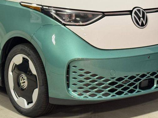 2025 Volkswagen ID. Buzz Pro S Plus