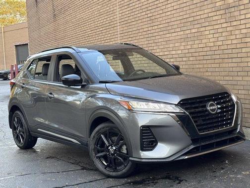 2024 Nissan Kicks SR