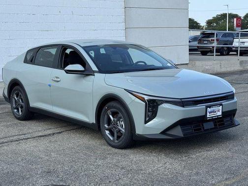 Haze 2026 Kia K4 LXS