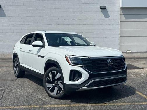 2025 Volkswagen Atlas Cross Sport 2.0T SE w/Technology