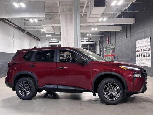 2025 Nissan Rogue S