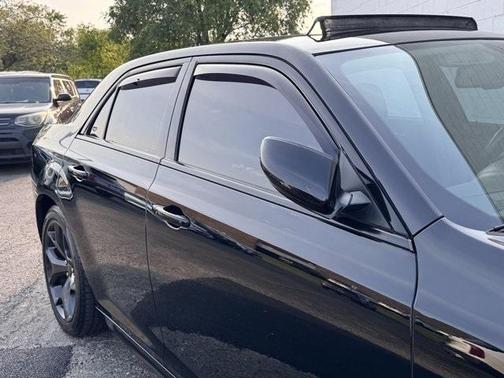 2020 Chrysler 300 Touring