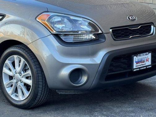 2013 Kia Soul Base