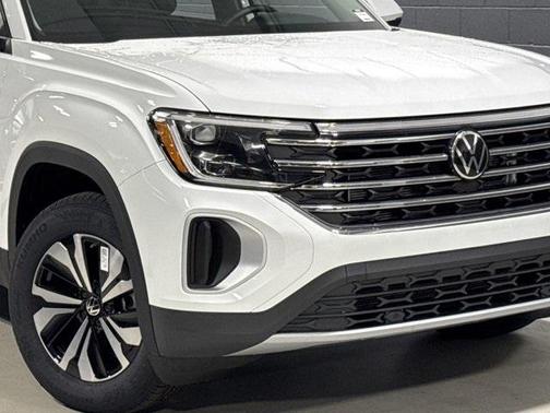 2025 Volkswagen Atlas 2.0T SE