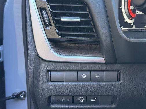 Boulder Gray Metallic 2024 Nissan Rogue Platinum
