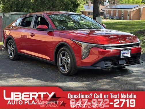 Currant Red 2025 Kia K4