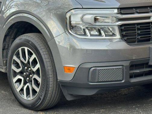 Carbonized Gray Metallic 2024 Ford Maverick Lariat